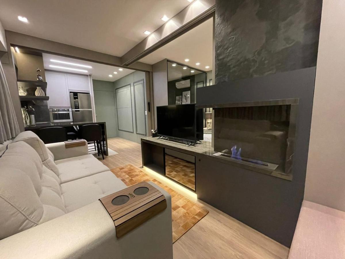 דירות גראמדו Loft Novo Aconchegante A 500M Da Rua Coberta מראה חיצוני תמונה