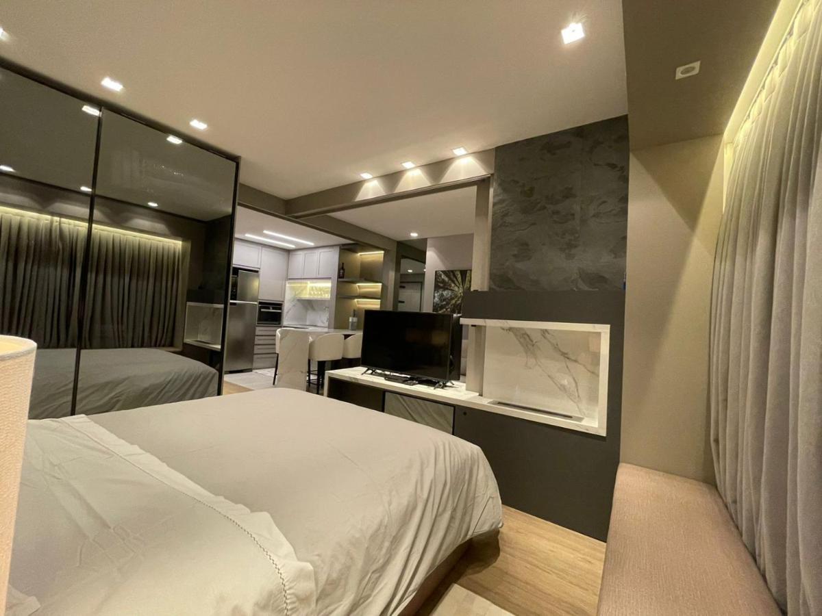 דירות גראמדו Loft Novo Aconchegante A 500M Da Rua Coberta מראה חיצוני תמונה